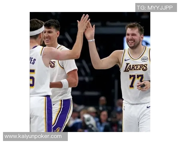 里夫斯火力全开两场狂砍92分追平东契奇前两场得分纪录